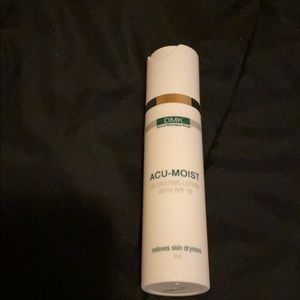 DMK ACU-MOIST w/SPF 15